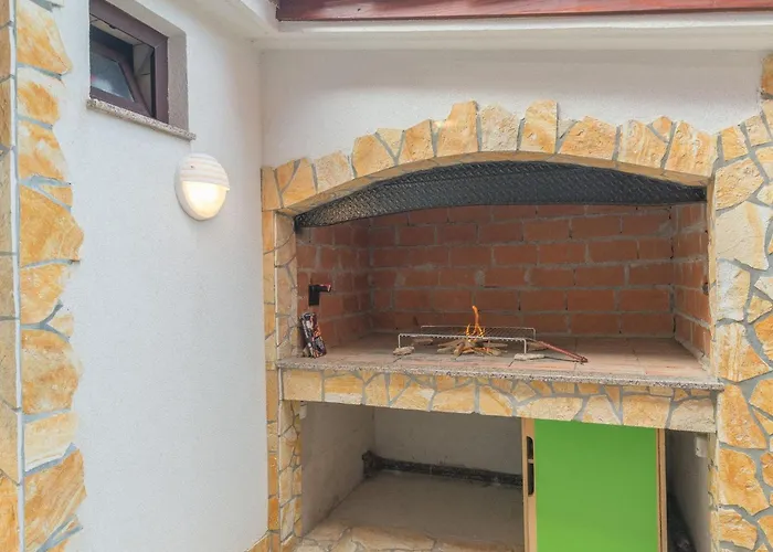 Puskaric 2 By Interhome Vir