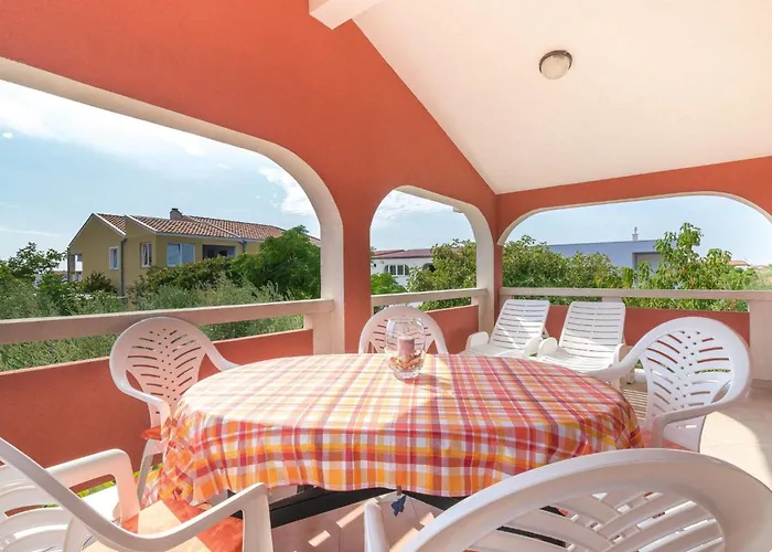 Apartament Puskaric 2 By Interhome