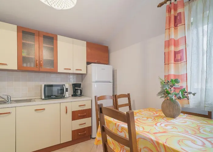 Puskaric 2 By Interhome * ヴィル