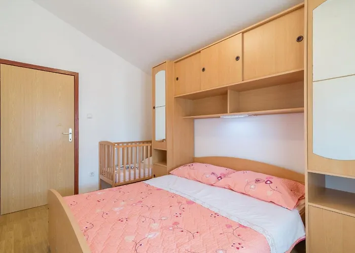 Puskaric 2 By Interhome