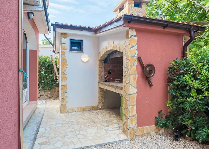 アパート Puskaric 2 By Interhome